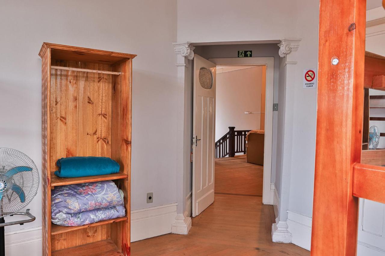 Vila Santa Eulalia Hostel Pelotas Bagian luar foto