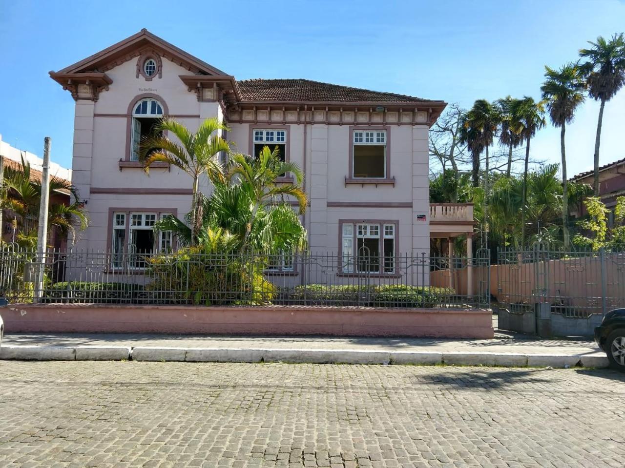 Vila Santa Eulalia Hostel Pelotas Bagian luar foto