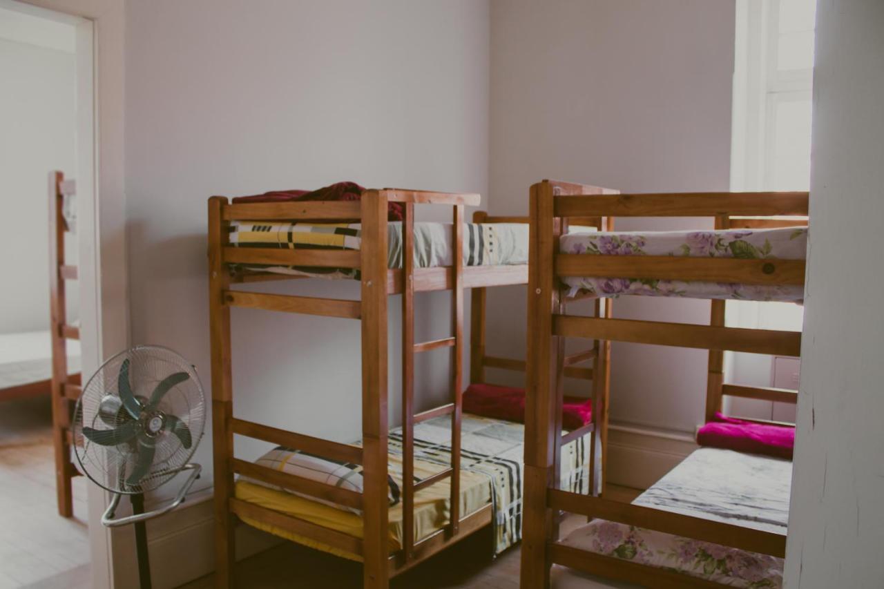 Vila Santa Eulalia Hostel Pelotas Bagian luar foto